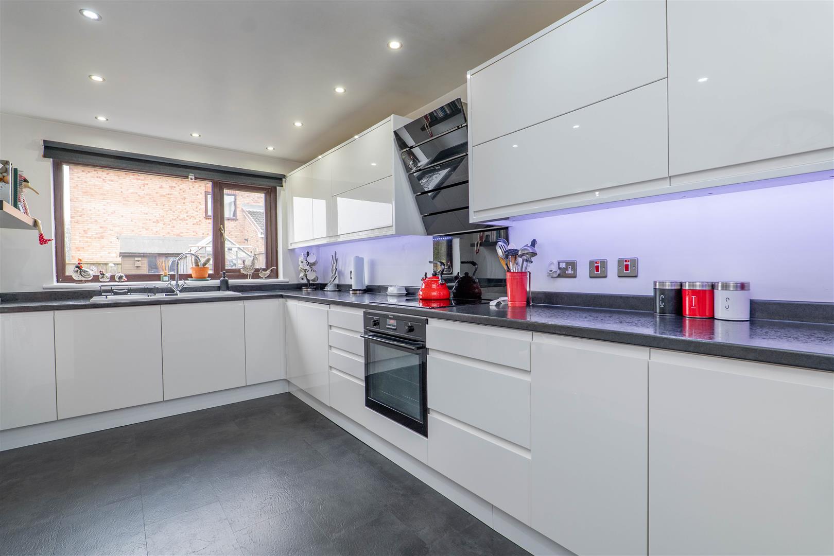 4 bed property in Carr Lane, Chorley